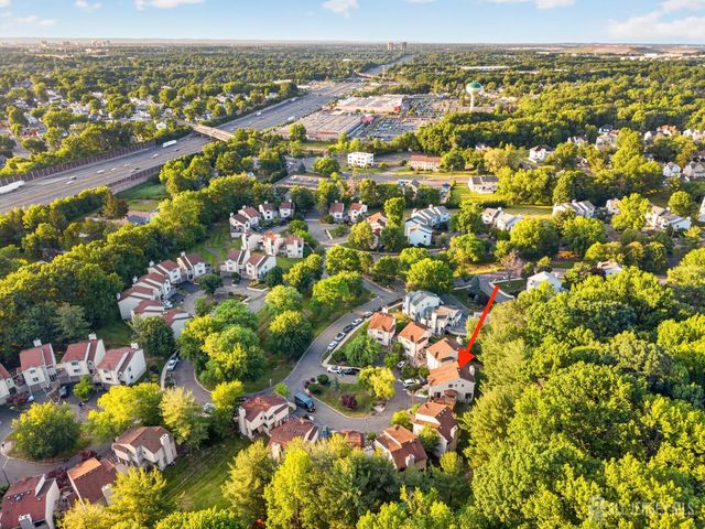 12 Periwinkle Court, East Brunswick, NJ 08816