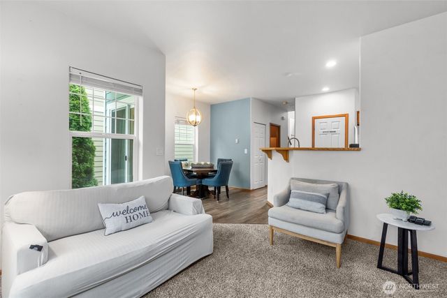 10617 NE Kingston Meadows Circle, Kingston, WA 98346