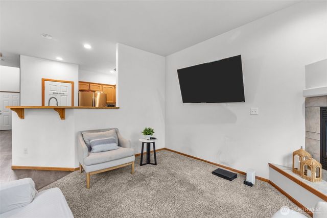 10617 NE Kingston Meadows Circle, Kingston, WA 98346