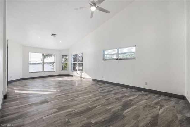 5030 Harborage DR, Fort Myers, FL 33908