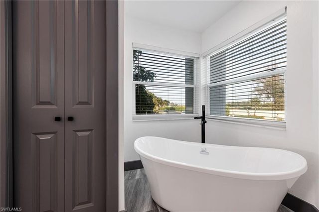 5030 Harborage DR, Fort Myers, FL 33908