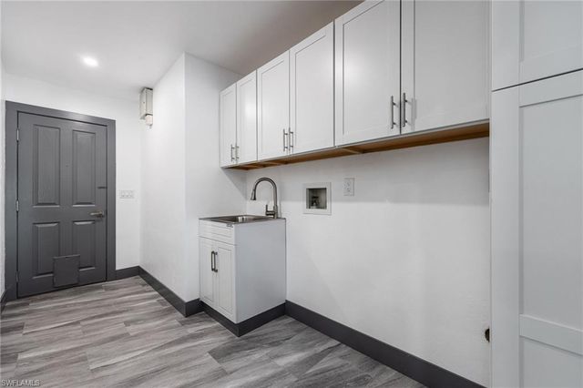 5030 Harborage DR, Fort Myers, FL 33908