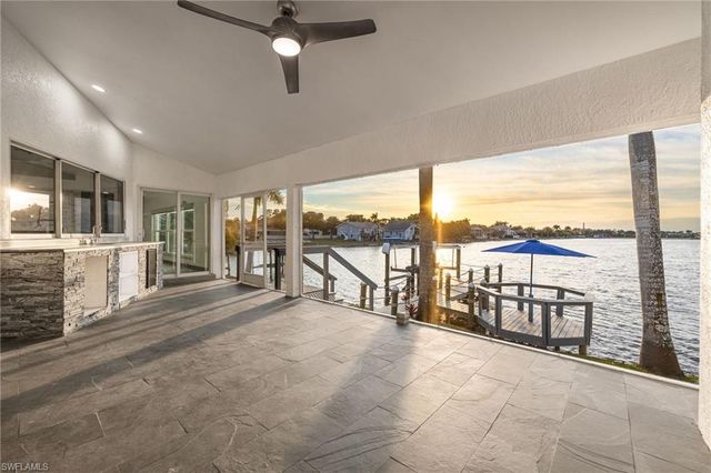 5030 Harborage DR, Fort Myers, FL 33908