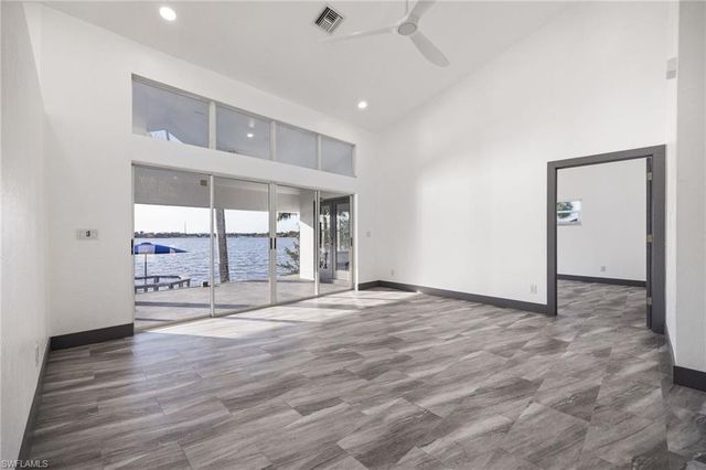 5030 Harborage DR, Fort Myers, FL 33908