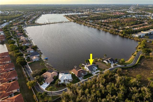5030 Harborage DR, Fort Myers, FL 33908