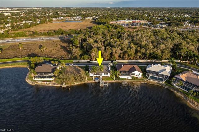 5030 Harborage DR, Fort Myers, FL 33908