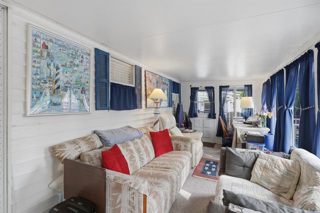 308 State Route 286 Unit 24, Seabrook, NH 03874