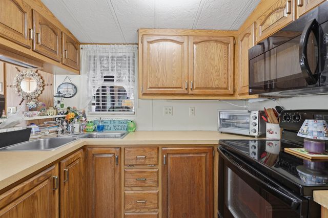 308 State Route 286 Unit 24, Seabrook, NH 03874
