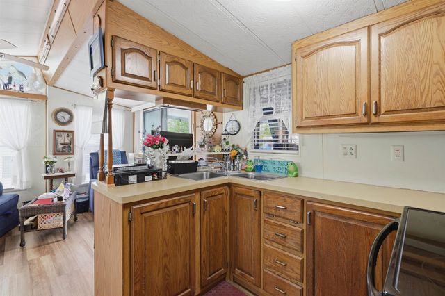 308 State Route 286 Unit 24, Seabrook, NH 03874