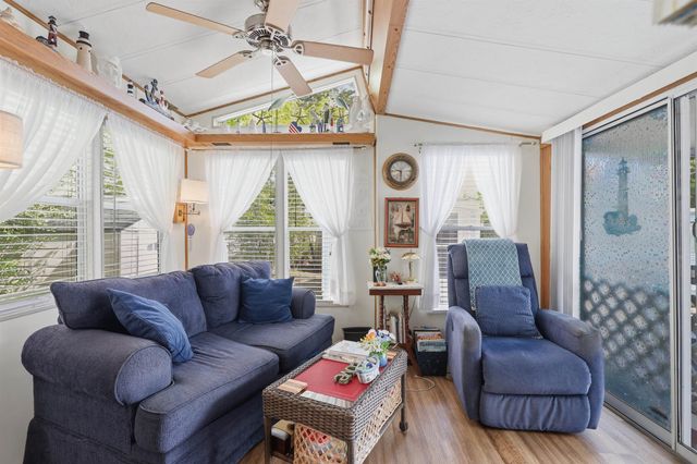 308 State Route 286 Unit 24, Seabrook, NH 03874