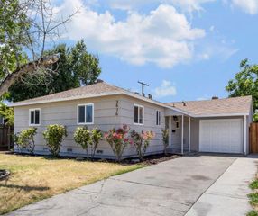 3676 Payne Way, North Highlands, CA 95660