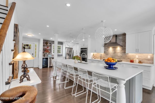 345 Chapel Hill Road, Atlantic Highlands, NJ 07716