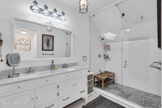345 Chapel Hill Road, Atlantic Highlands, NJ 07716