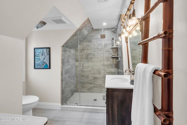 345 Chapel Hill Road, Atlantic Highlands, NJ 07716