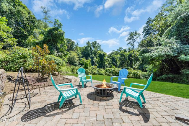 345 Chapel Hill Road, Atlantic Highlands, NJ 07716