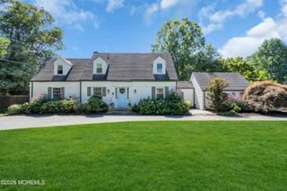 345 Chapel Hill Road, Atlantic Highlands, NJ 07716