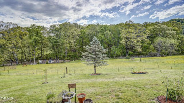 2545 Siam Road, Elizabethton, TN 37643