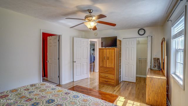 2545 Siam Road, Elizabethton, TN 37643