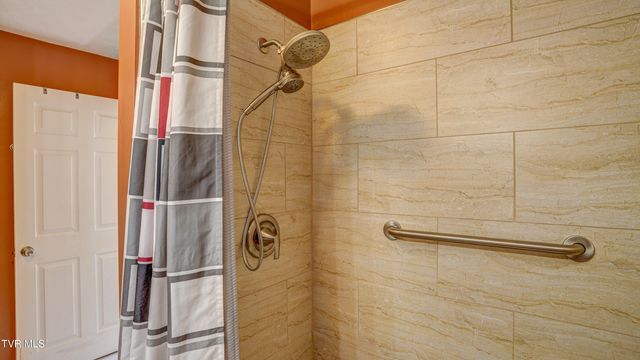 2545 Siam Road, Elizabethton, TN 37643