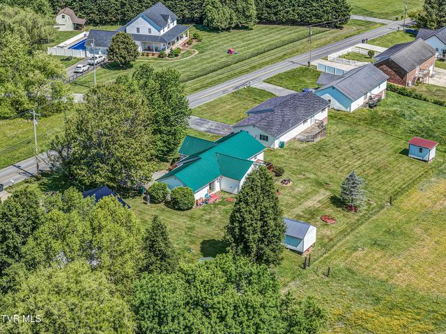 2545 Siam Road, Elizabethton, TN 37643