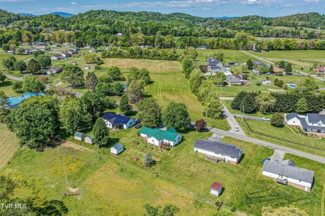 2545 Siam Road, Elizabethton, TN 37643