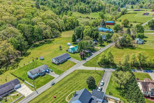 2545 Siam Road, Elizabethton, TN 37643