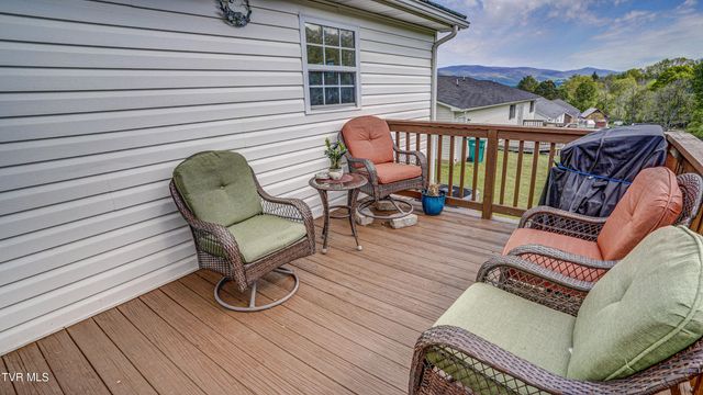 2545 Siam Road, Elizabethton, TN 37643