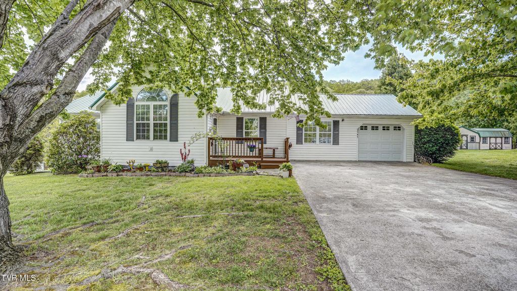 2545 Siam Road, Elizabethton, TN 37643