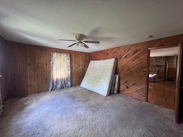 4900 E Kentucky 904, Williamsburg, KY 40769
