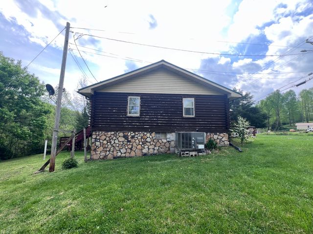 4900 E Kentucky 904, Williamsburg, KY 40769