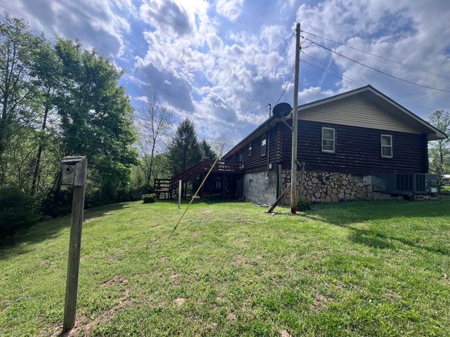 4900 E Kentucky 904, Williamsburg, KY 40769