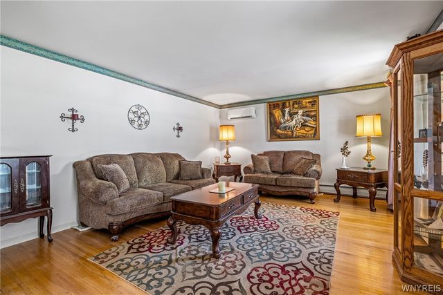 175 Parkhaven Drive, Amherst, NY 14228