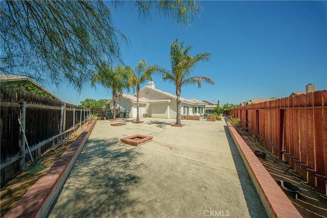 24720 Glenbrook Court, Moreno Valley, CA 92551