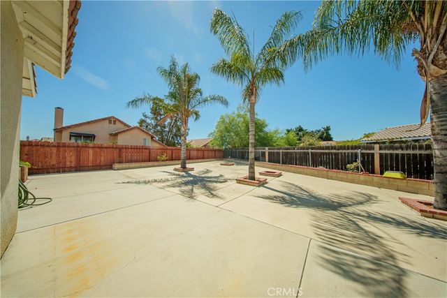 24720 Glenbrook Court, Moreno Valley, CA 92551