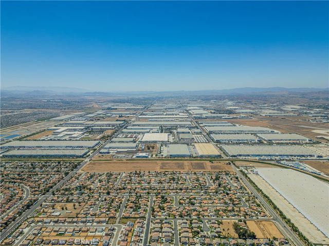 24720 Glenbrook Court, Moreno Valley, CA 92551