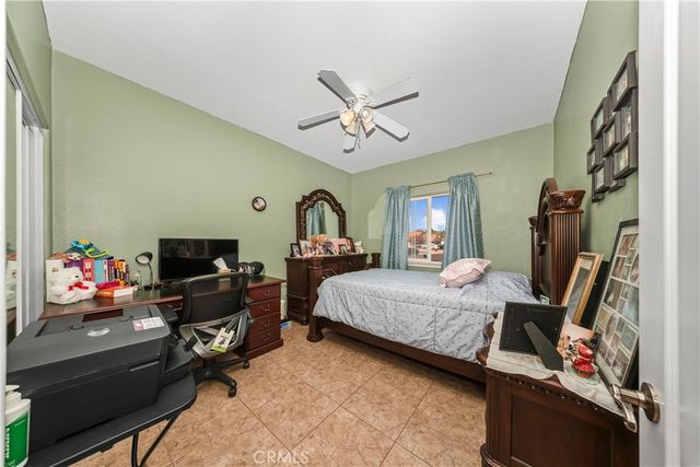 24720 Glenbrook Court, Moreno Valley, CA 92551