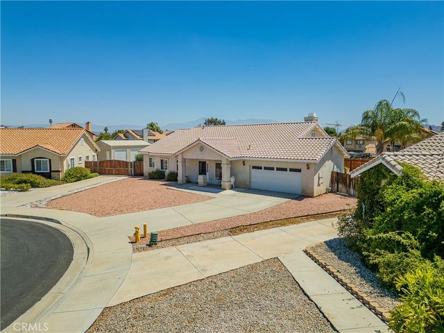 24720 Glenbrook Court, Moreno Valley, CA 92551