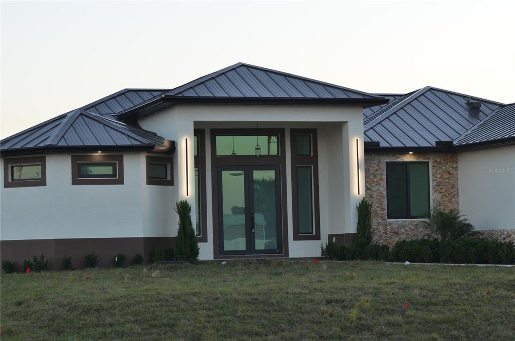 2416 DIPLOMAT PARKWAY W, Cape Coral, FL 33993