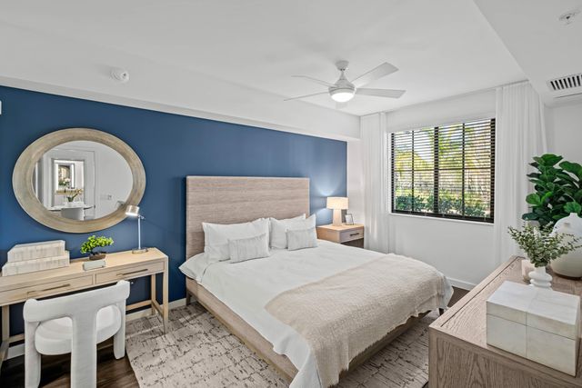 2000 Stirling Road 3-204, Hollywood, FL 33020
