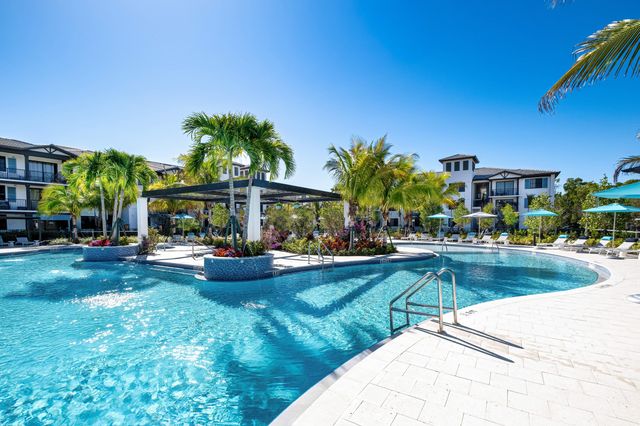 2000 Stirling Road 3-204, Hollywood, FL 33020