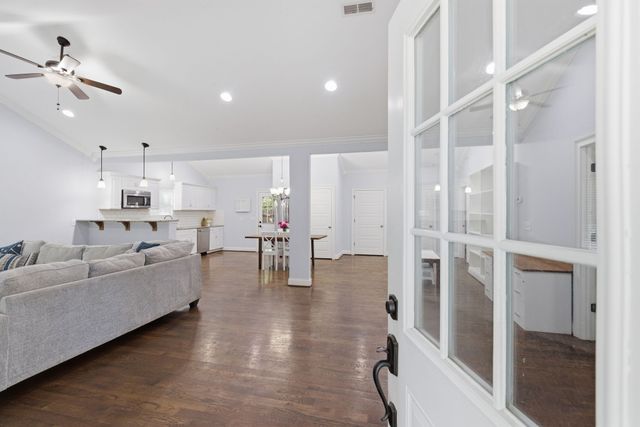 300 Timmons St, Nashville, TN 37211