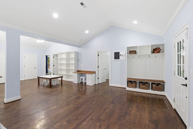 300 Timmons St, Nashville, TN 37211