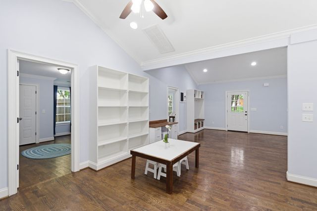 300 Timmons St, Nashville, TN 37211