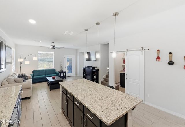 1664 SAM DOMINGUEZ Street, El Paso, TX 79928