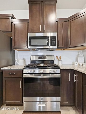 1664 SAM DOMINGUEZ Street, El Paso, TX 79928