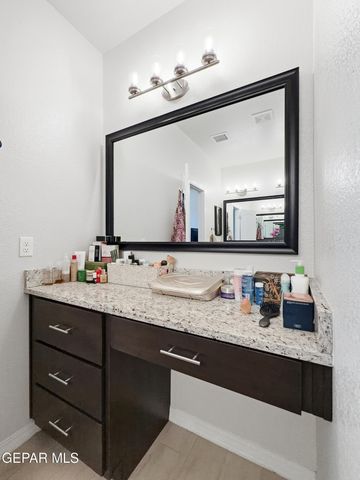 1664 SAM DOMINGUEZ Street, El Paso, TX 79928