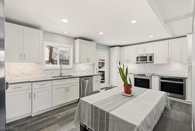 4790 W Sprague Road, Parma, OH 44134