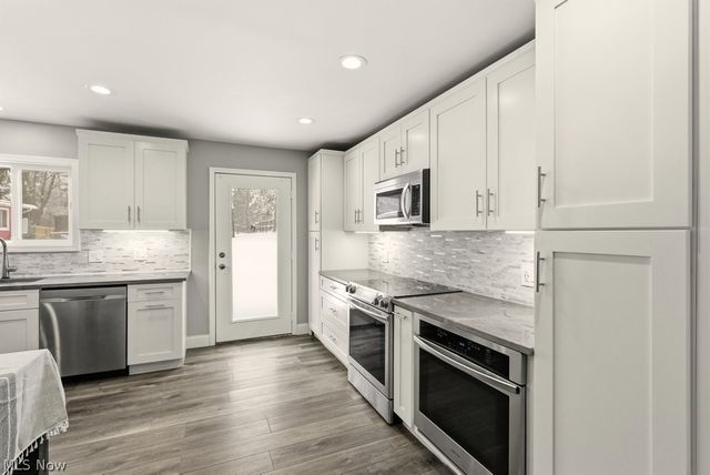 4790 W Sprague Road, Parma, OH 44134