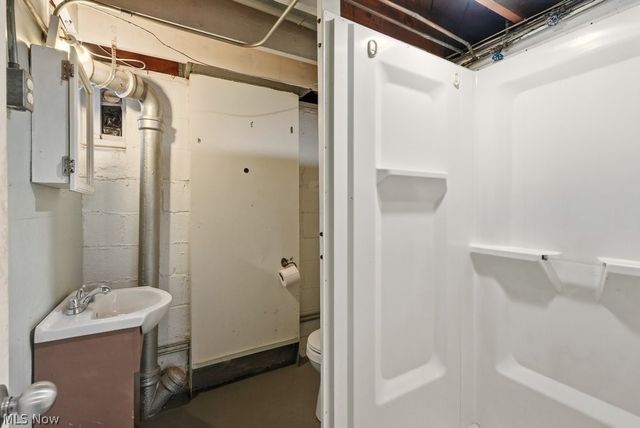 4790 W Sprague Road, Parma, OH 44134