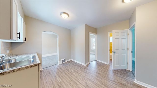 4500 W 39th Street, Cleveland, OH 44109